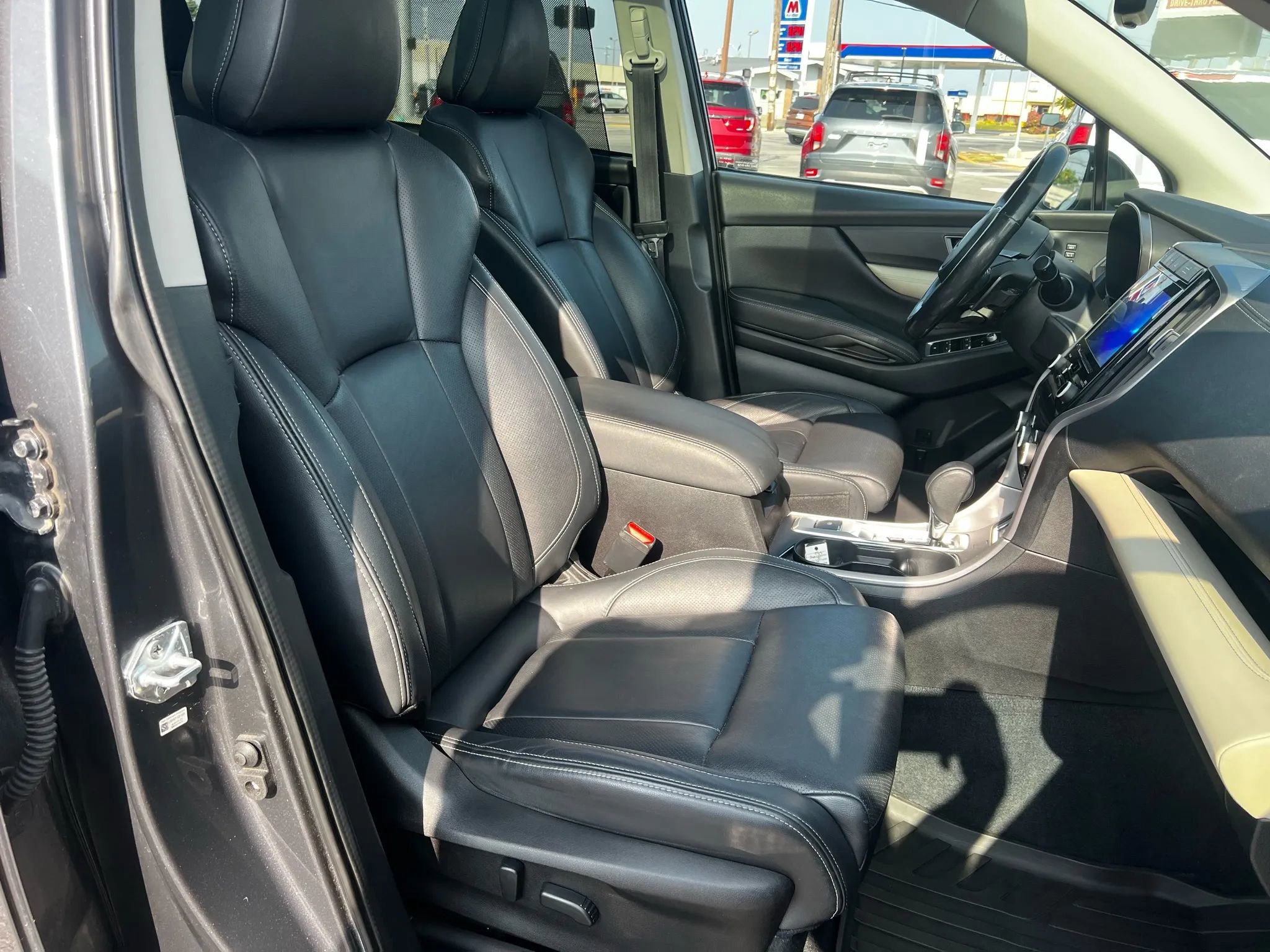 Used 2021 Subaru Ascent Limited w/ Technology Package image 19