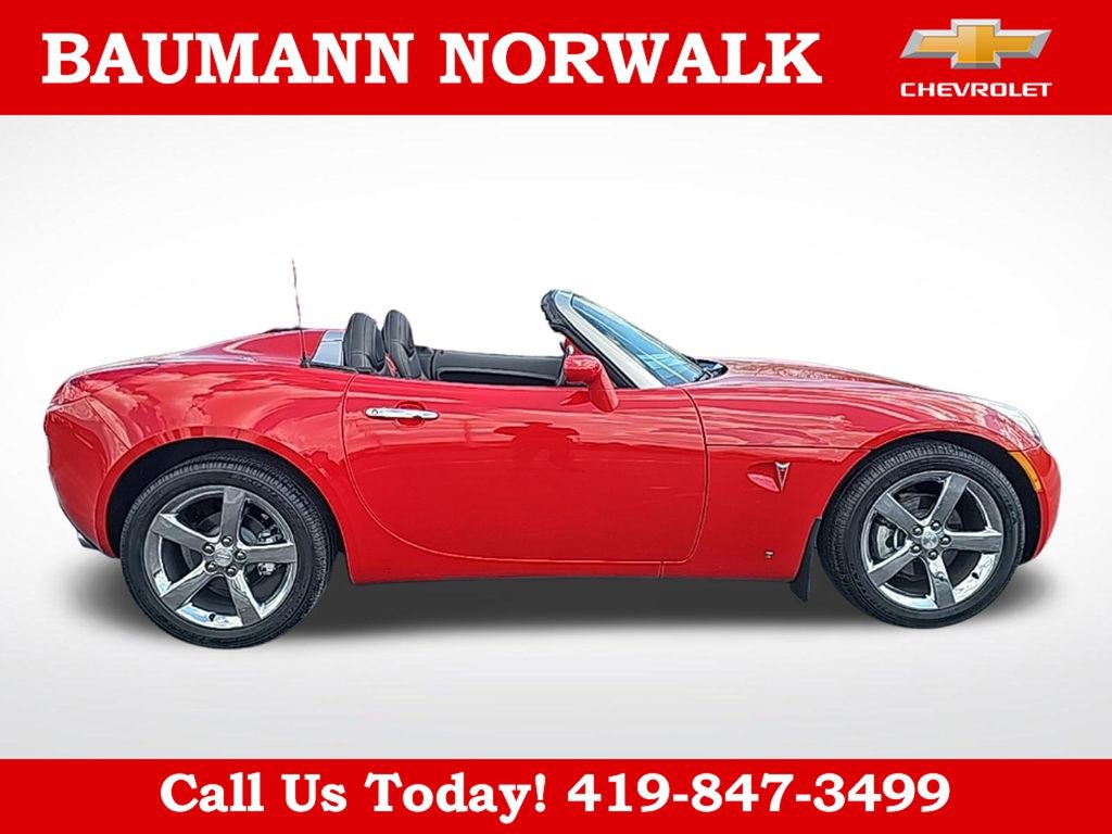 Used 2007 Pontiac Solstice Convertible w/ Premium Package RWD image 5