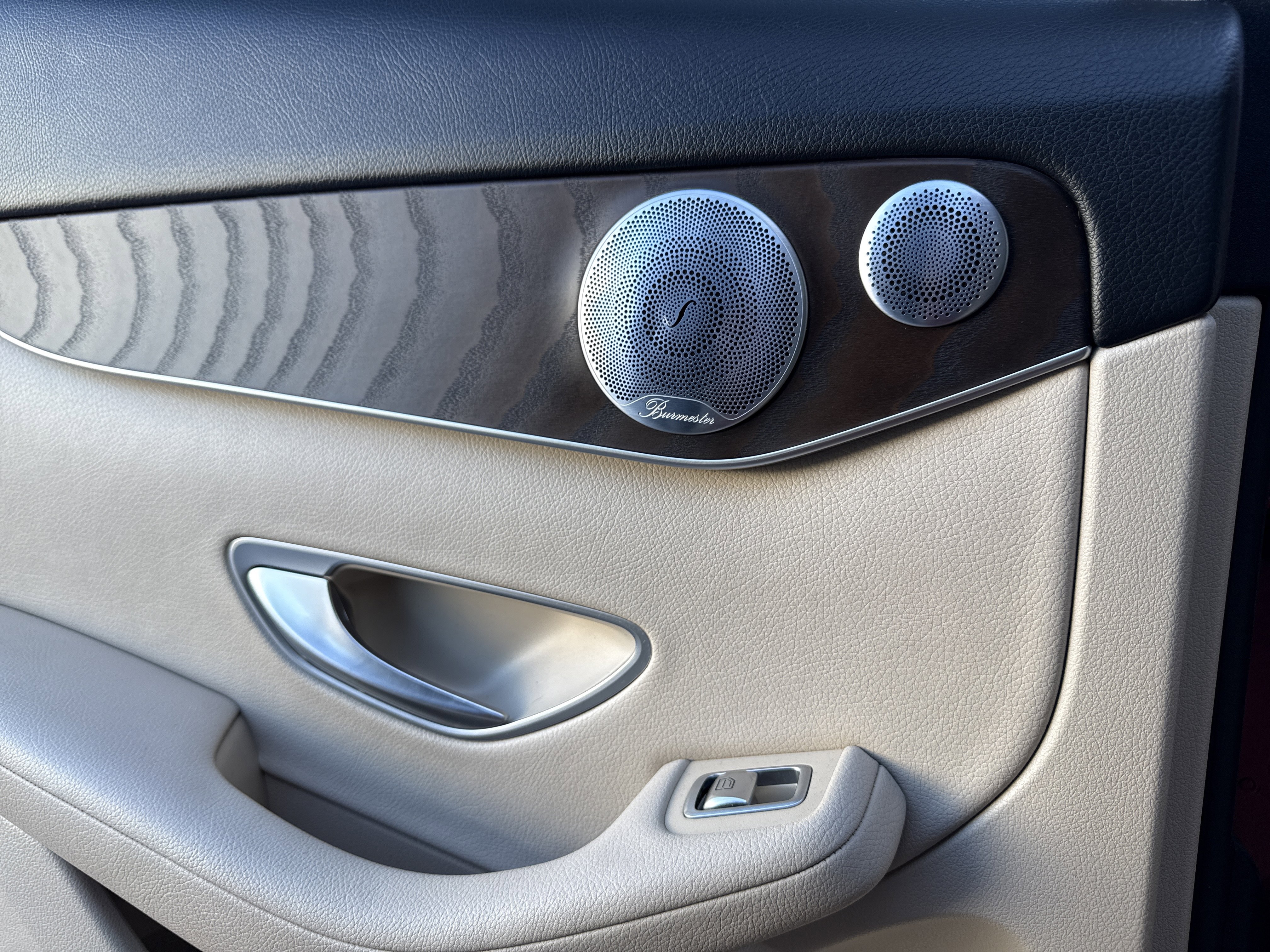 Used 2019 Mercedes-Benz GLC 300 GLC 300 image 26