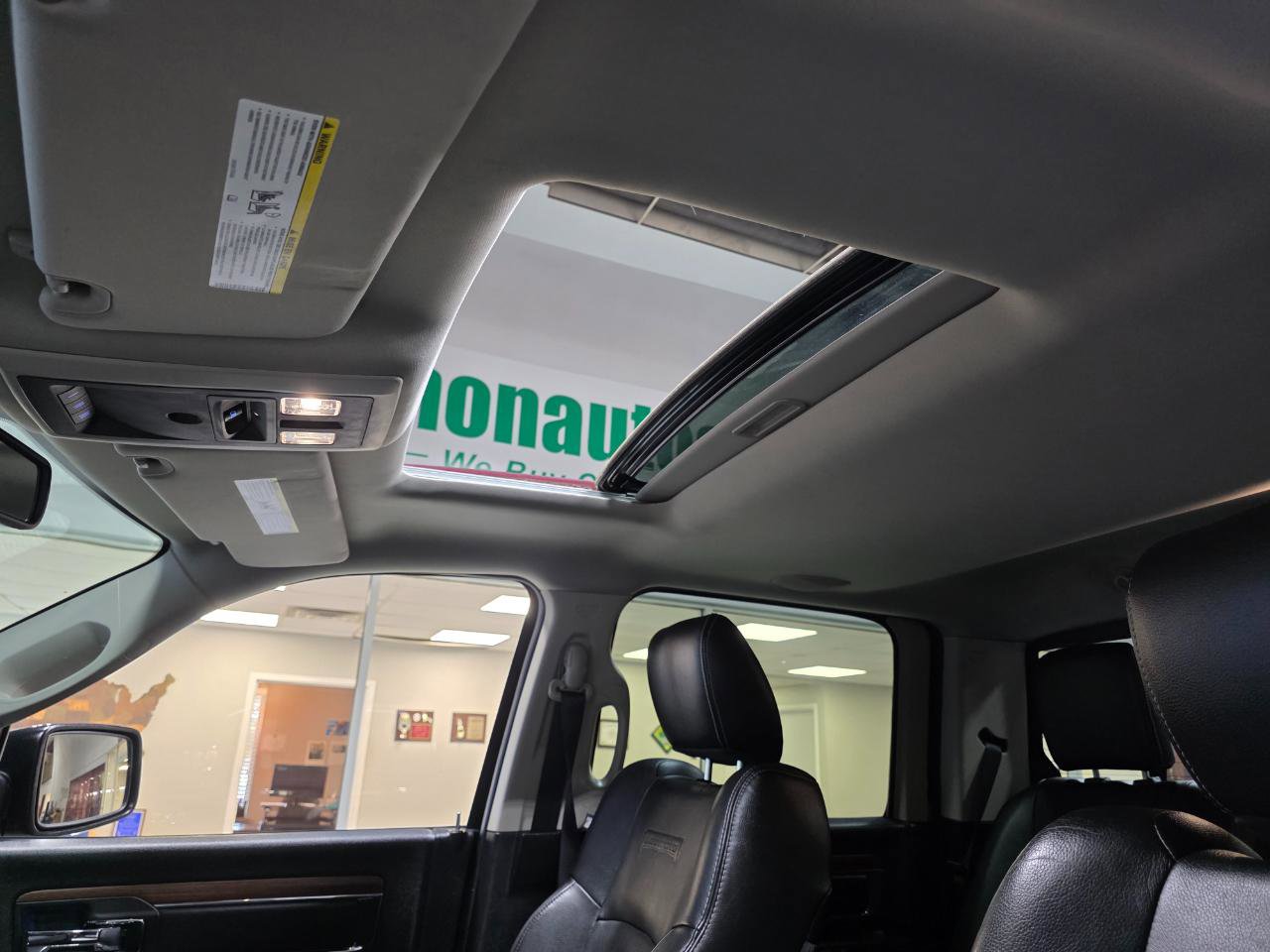 Used 2016 RAM 1500 Laramie w/ Convenience Group image 40