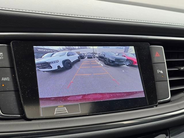 Used 2020 Buick Enclave Essence w/ Sport Touring Edition image 17