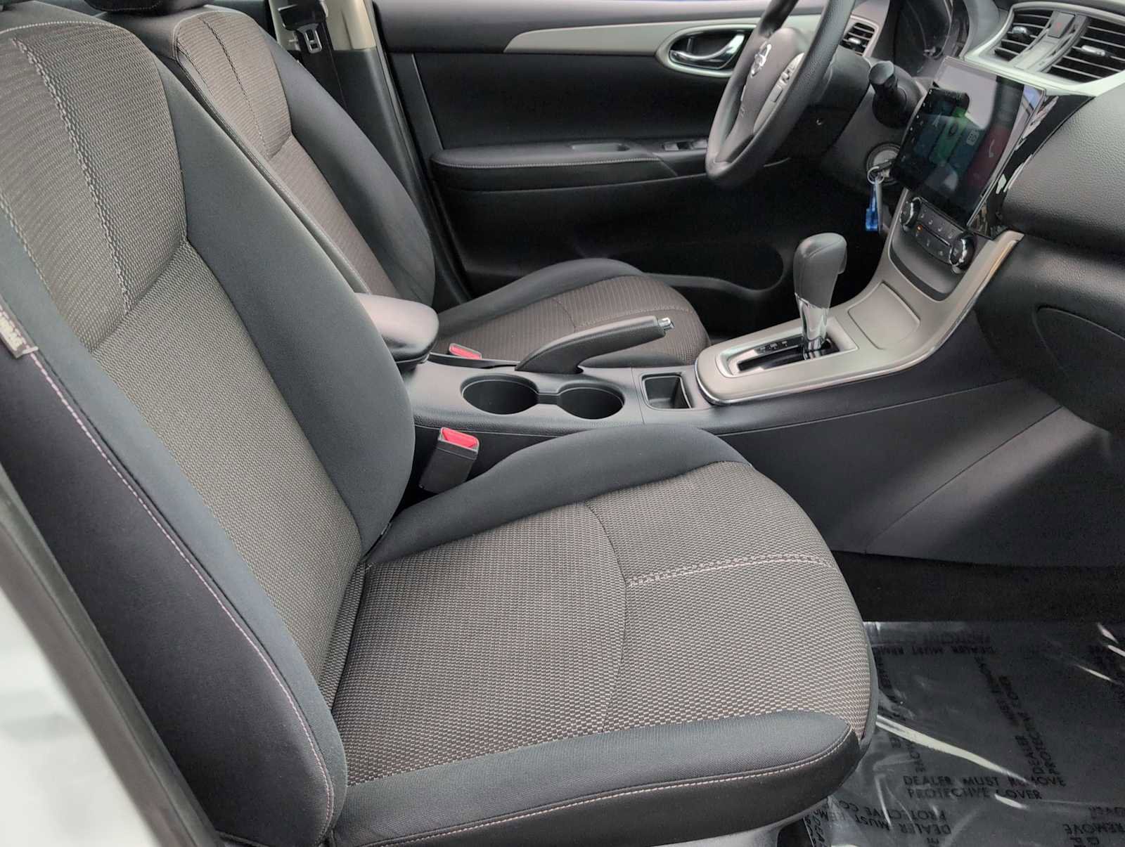 Used 2015 Nissan Sentra S image 21