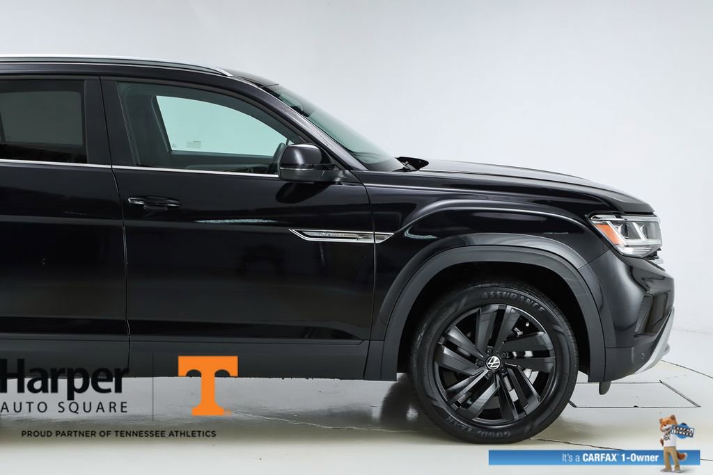 Used 2023 Volkswagen Atlas Cross Sport SE FWD image 12