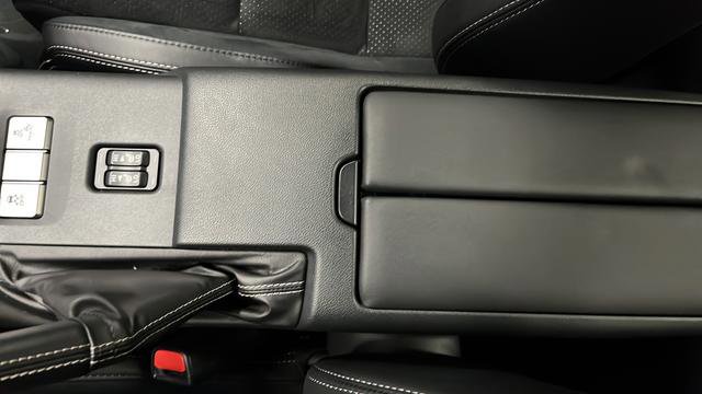 Used 2025 Toyota GR86 Premium w/ ALL Weather Mat Package (TMS) image 19