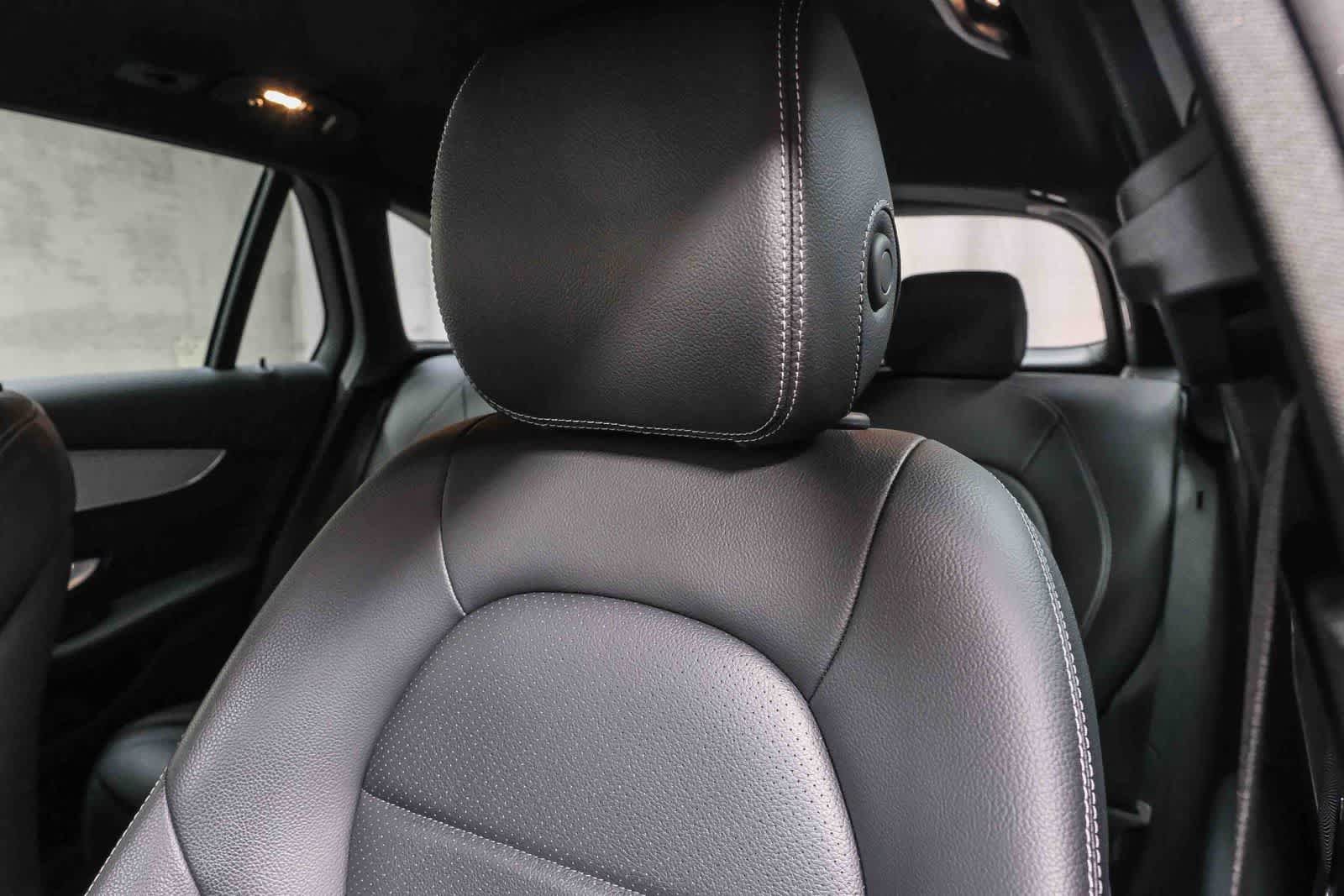 Used 2022 Mercedes-Benz GLC 300 image 26