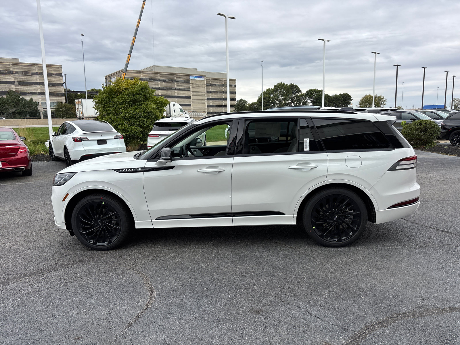 New 2026 Lincoln Aviator Reserve image 4