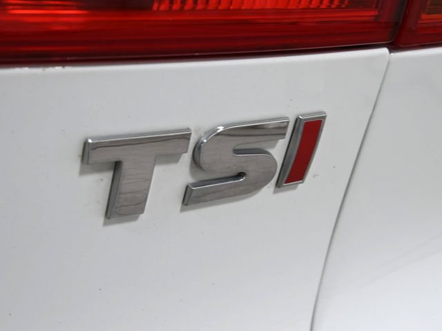 Used 2017 Volkswagen Tiguan Limited w/ Premium Package FWD image 20