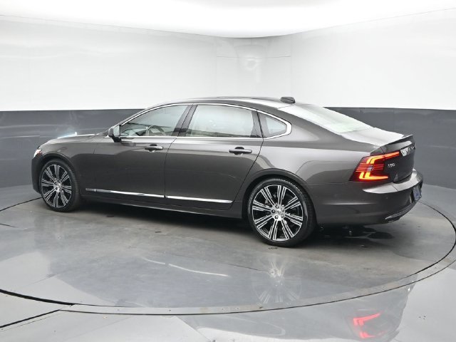 Used 2023 Volvo S90 B6 Ultimate w/ Lounge Package AWD/4WD image 6
