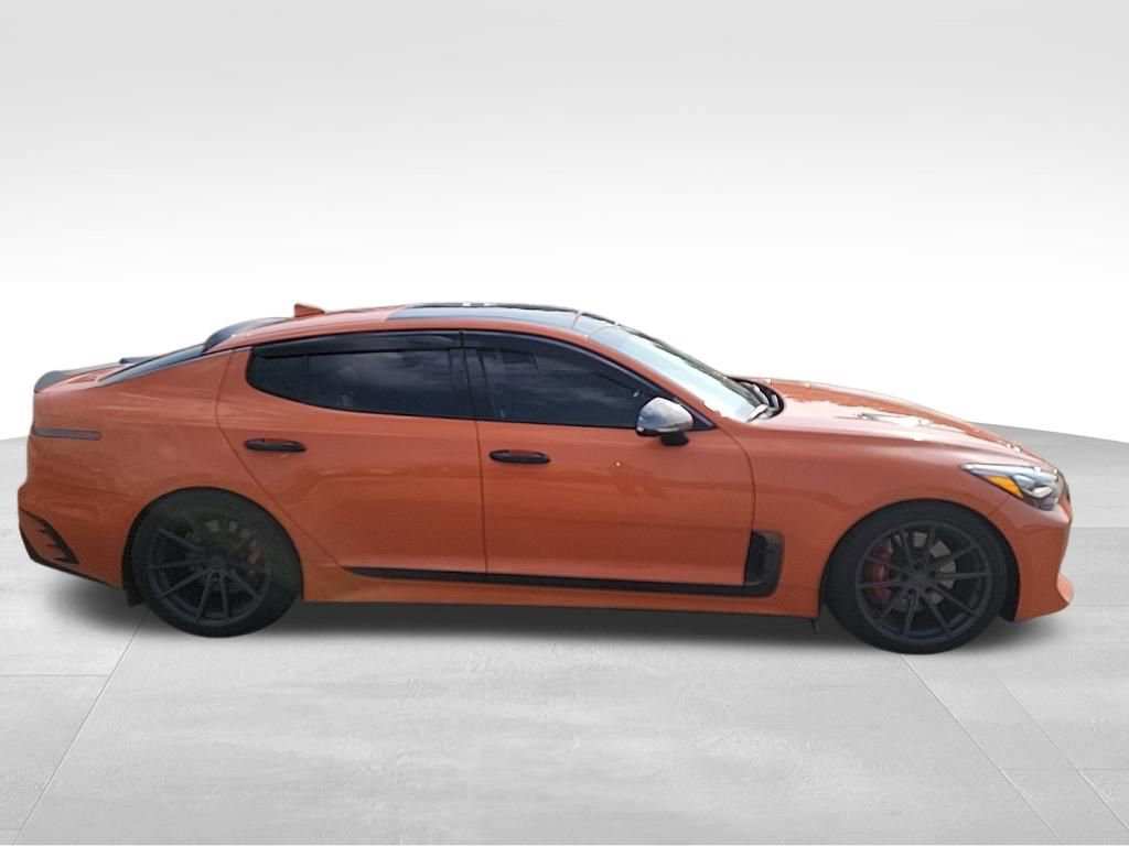 Used 2021 Kia Stinger GT2 image 18