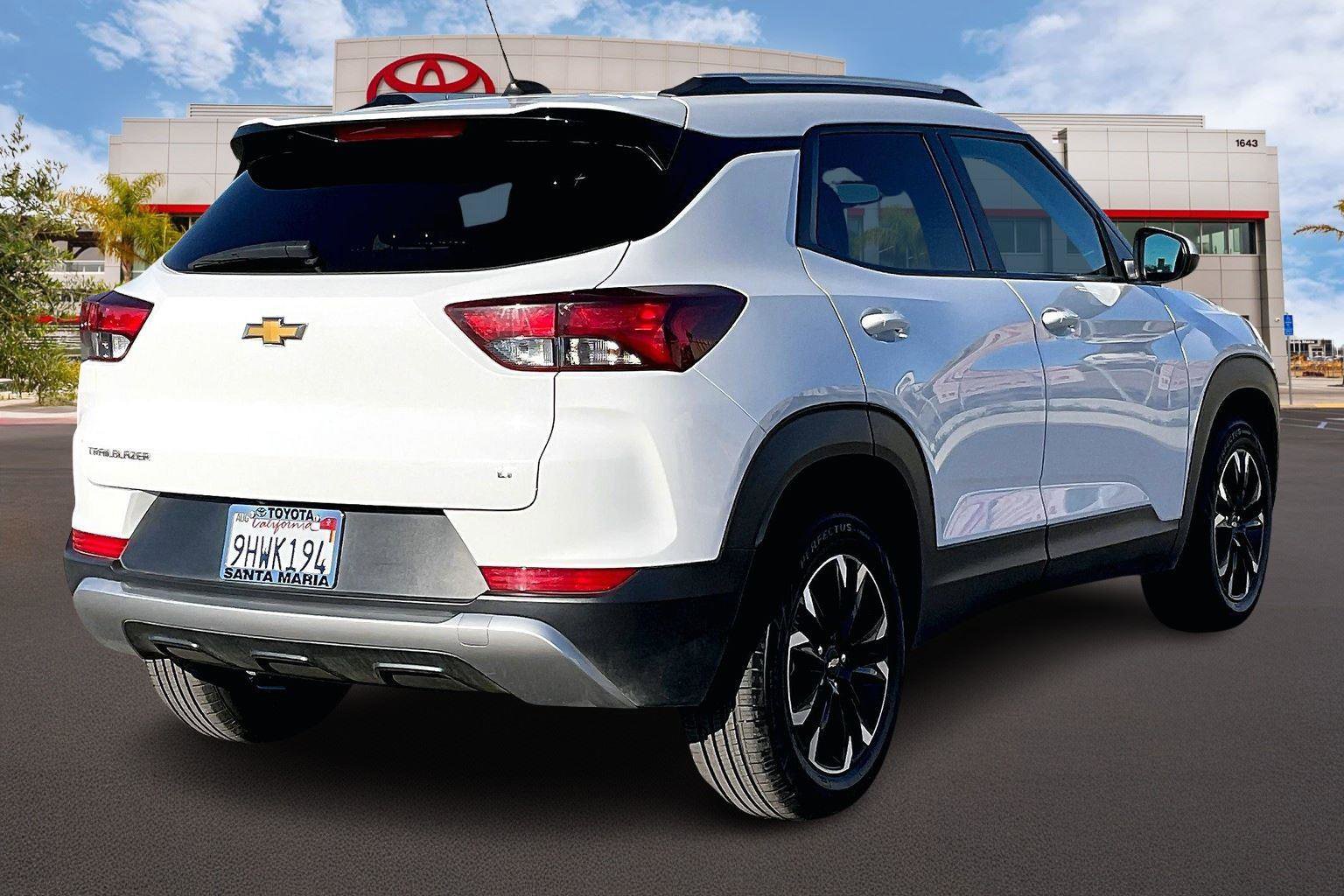 Used 2023 Chevrolet TrailBlazer LT image 12