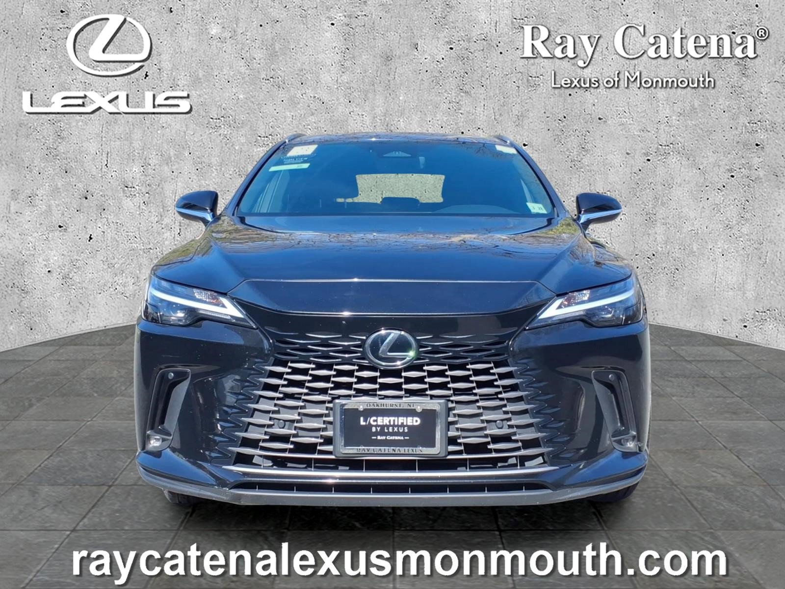 Used 2023 Lexus RX 350 Premium w/ Accessory Package AWD/4WD image 2