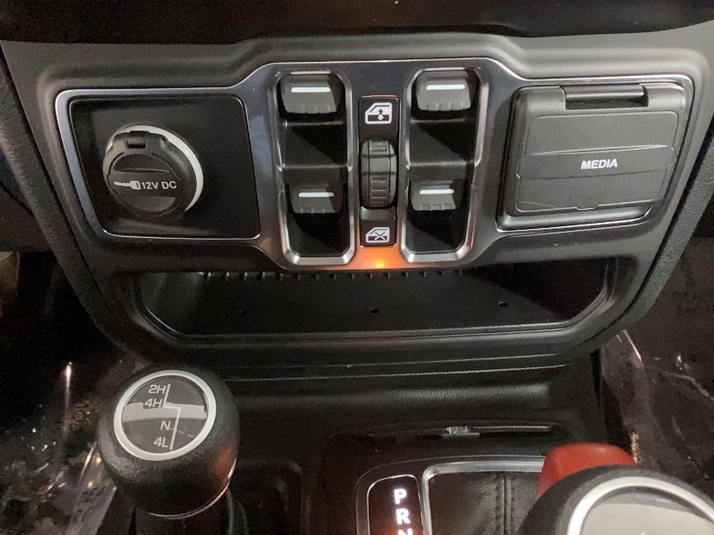 Used 2021 Jeep Wrangler Unlimited Sport image 27