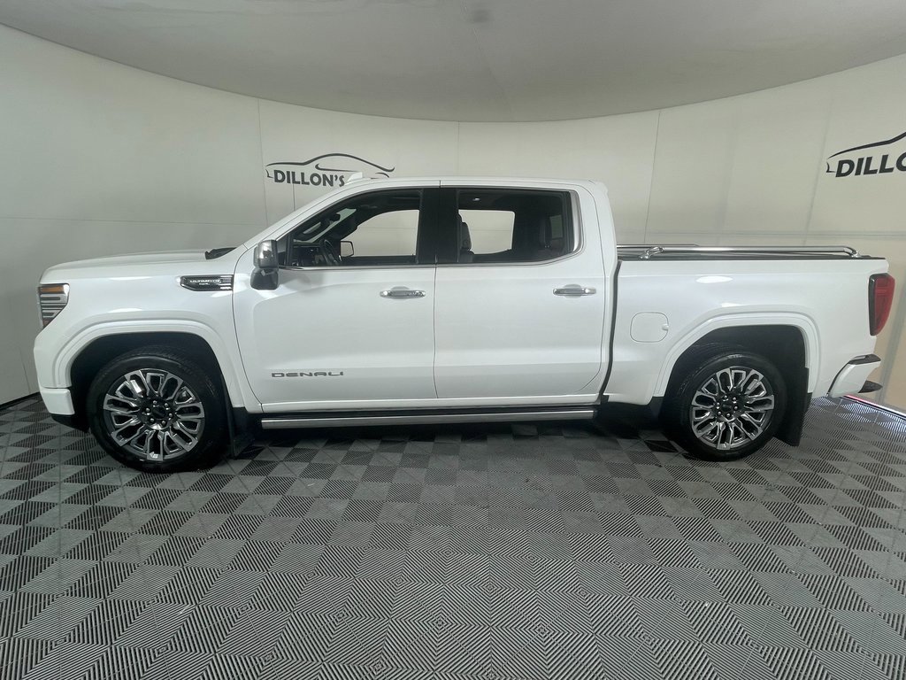 Used 2024 GMC Sierra 1500 Denali Ultimate image 3
