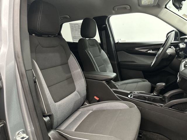 Used 2024 Chevrolet TrailBlazer LS w/ LS Convenience Package image 27