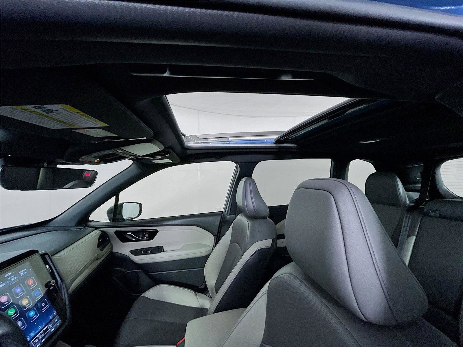 Used 2025 Subaru Forester Limited image 37