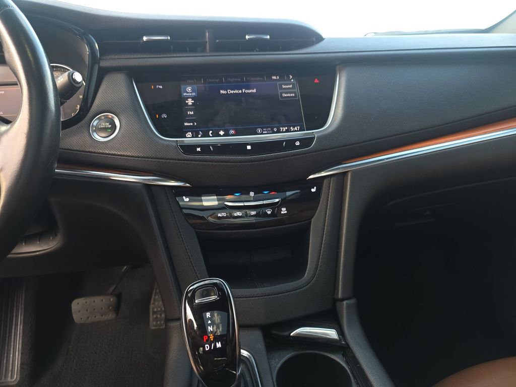 Used 2021 Cadillac XT5 Premium Luxury image 16