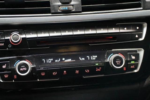 Used 2016 BMW 320i Sedan RWD image 20