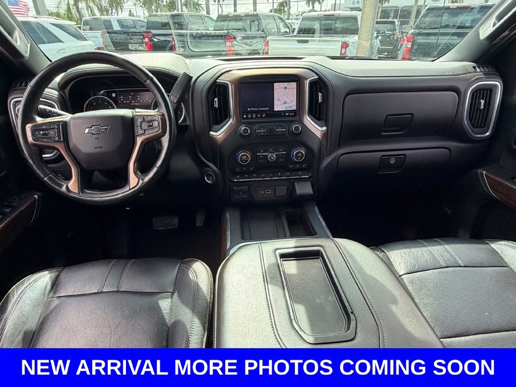 Used 2019 Chevrolet Silverado 1500 High Country w/ Technology Package AWD/4WD image 14