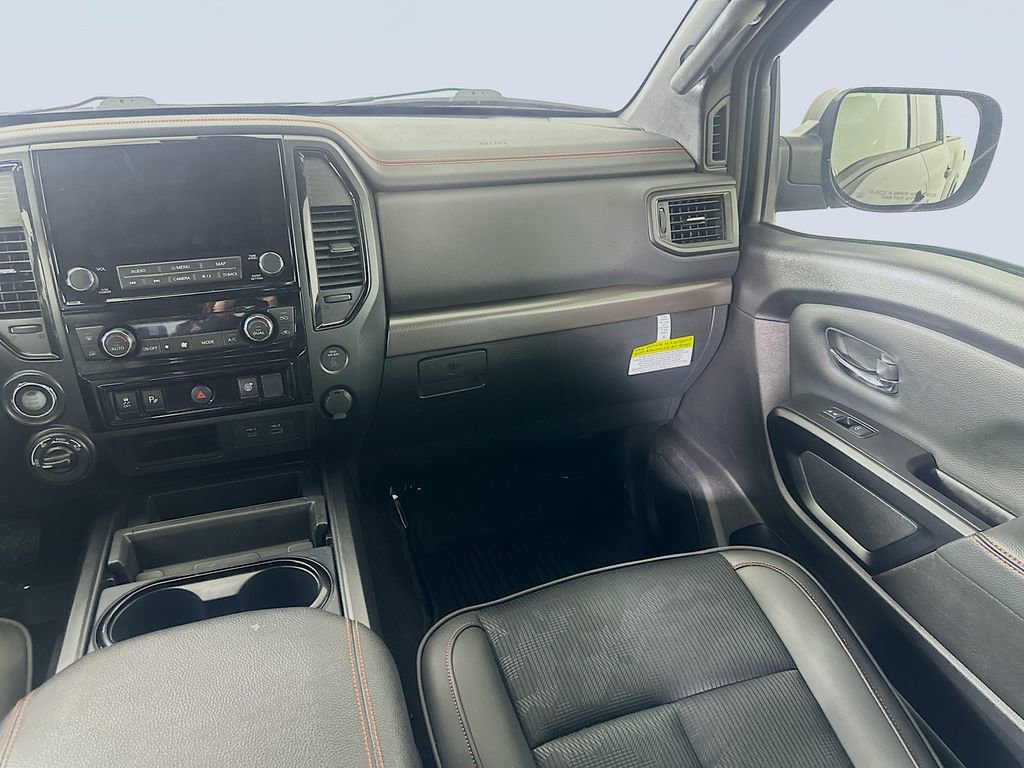 Used 2024 Nissan Titan PRO-4X w/ Off Road Protection Package image 19