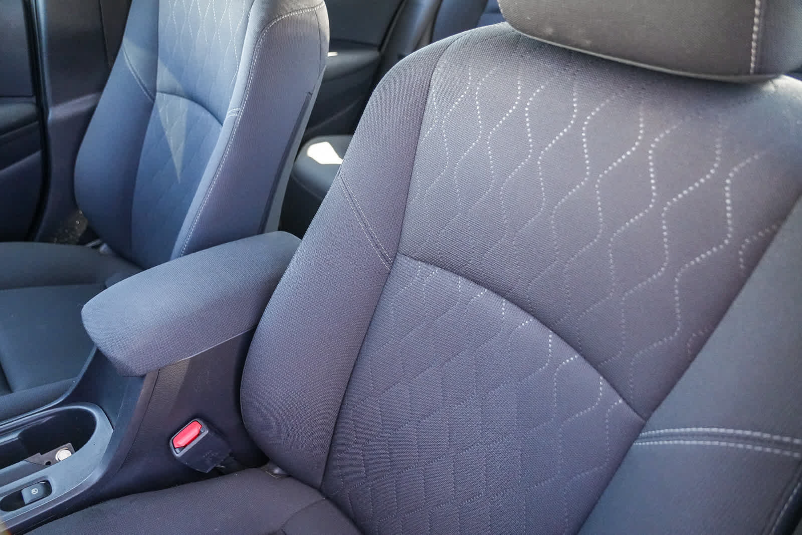 Used 2024 Toyota Corolla LE FWD image 25