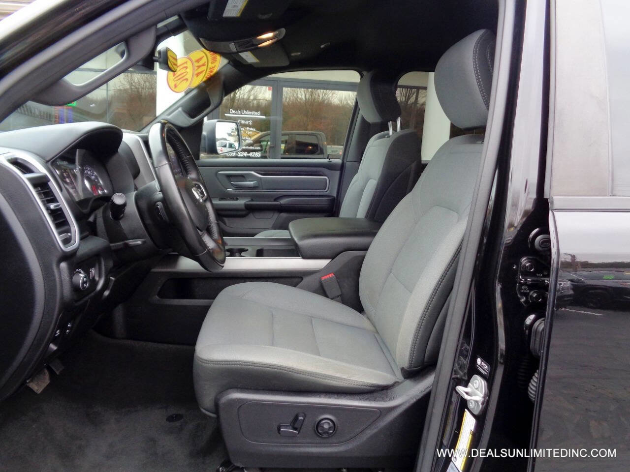 Used 2021 RAM 1500 Big Horn image 10