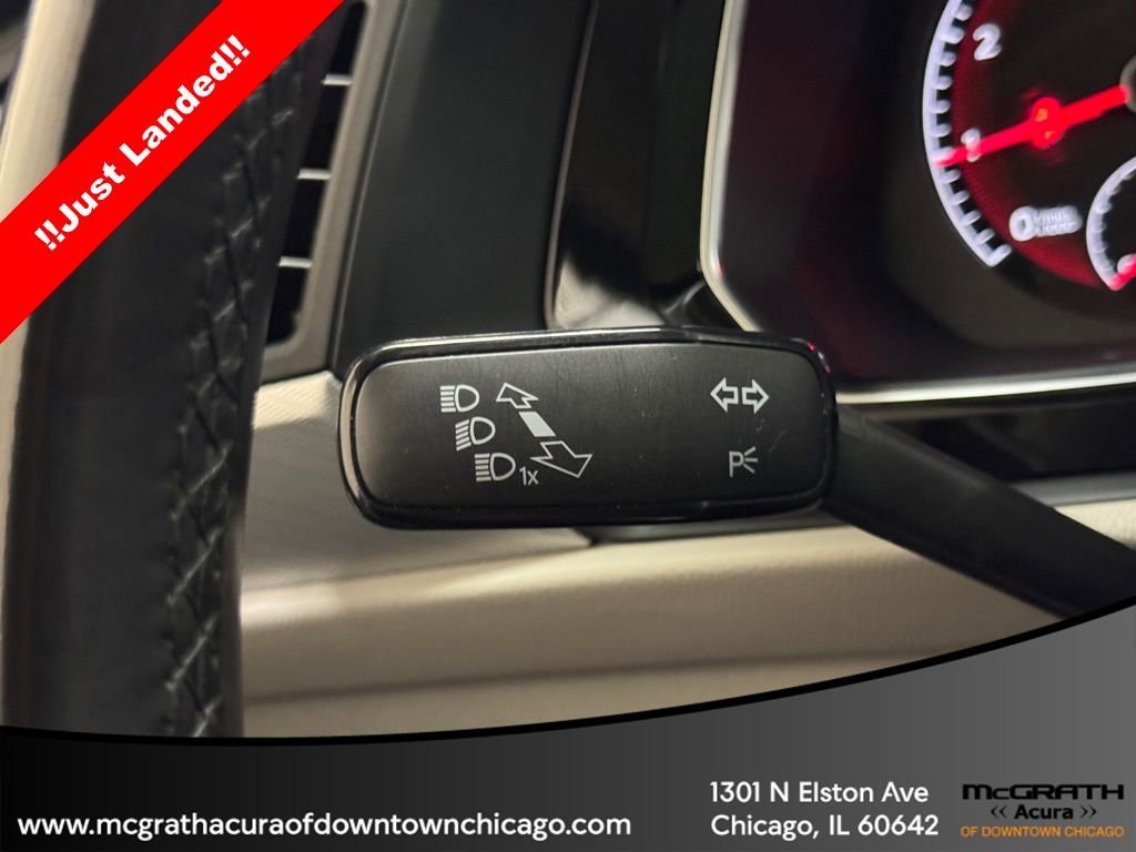 Used 2019 Volkswagen Jetta SE w/ Cold Weather Package image 20