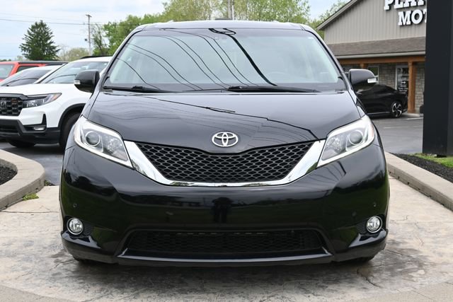 Used 2016 Toyota Sienna Limited Premium AWD/4WD image 2