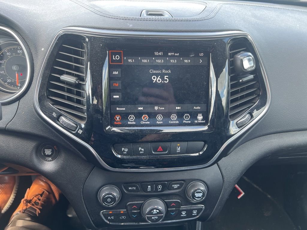 Used 2021 Jeep Cherokee Limited AWD/4WD image 7