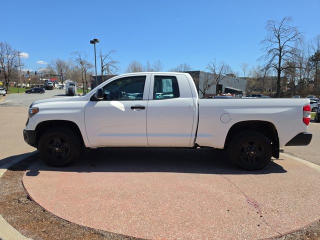 Used 2018 Toyota Tundra SR AWD/4WD image 2