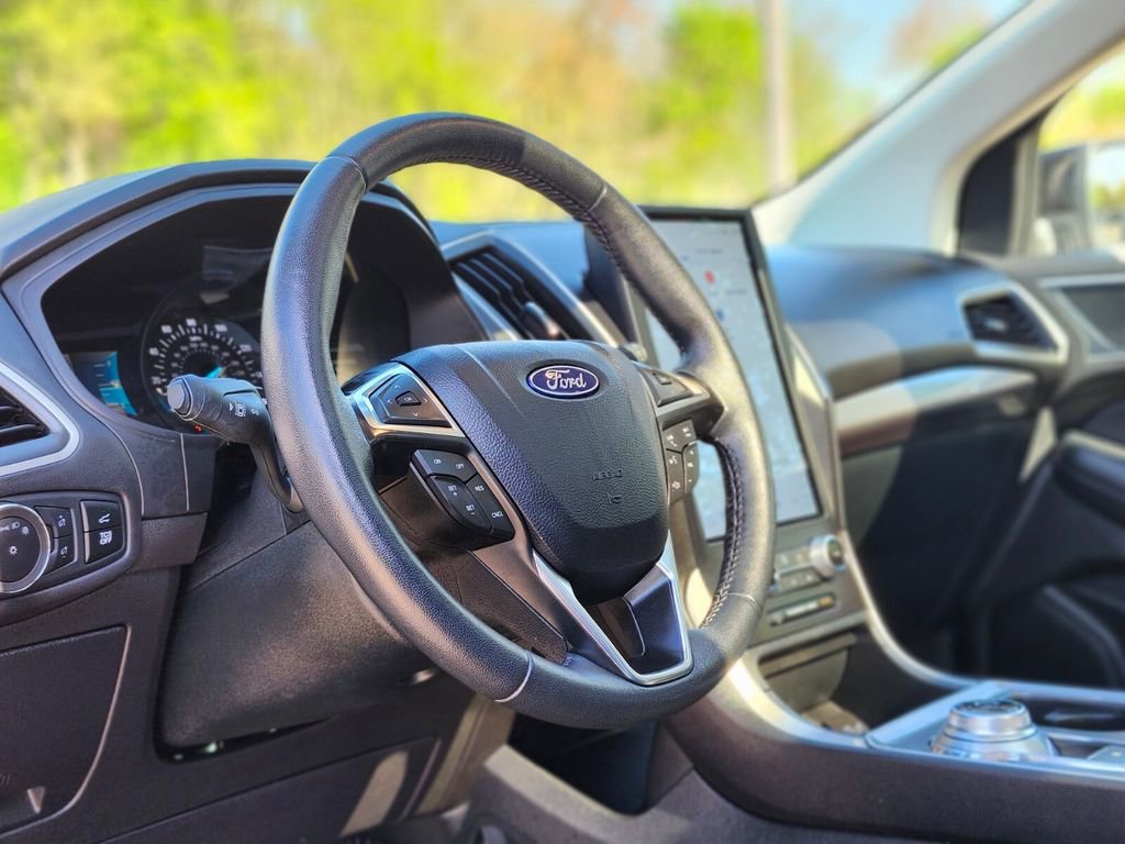 Certified 2024 Ford Edge SEL w/ Convenience Package AWD/4WD image 19