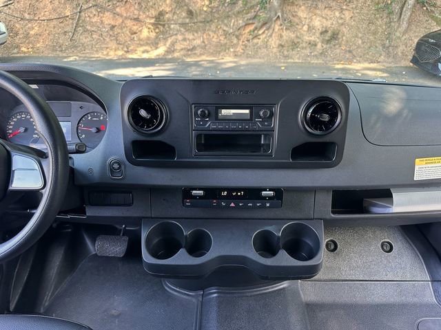 Used 2021 Mercedes-Benz Sprinter 2500 image 18