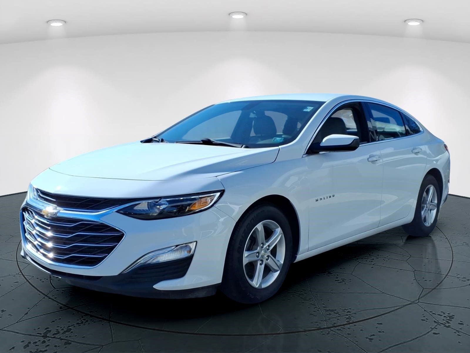 Used 2022 Chevrolet Malibu LS w/ Driver Confidence Package FWD image 5