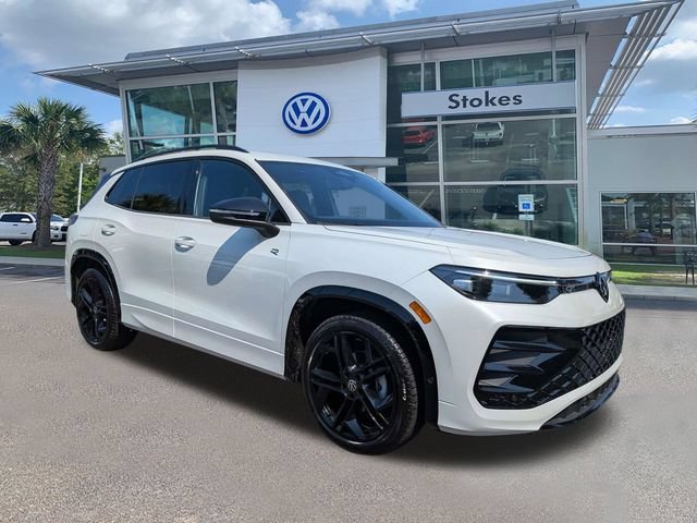 New 2026 Volkswagen Tiguan SE R-Line FWD image 2