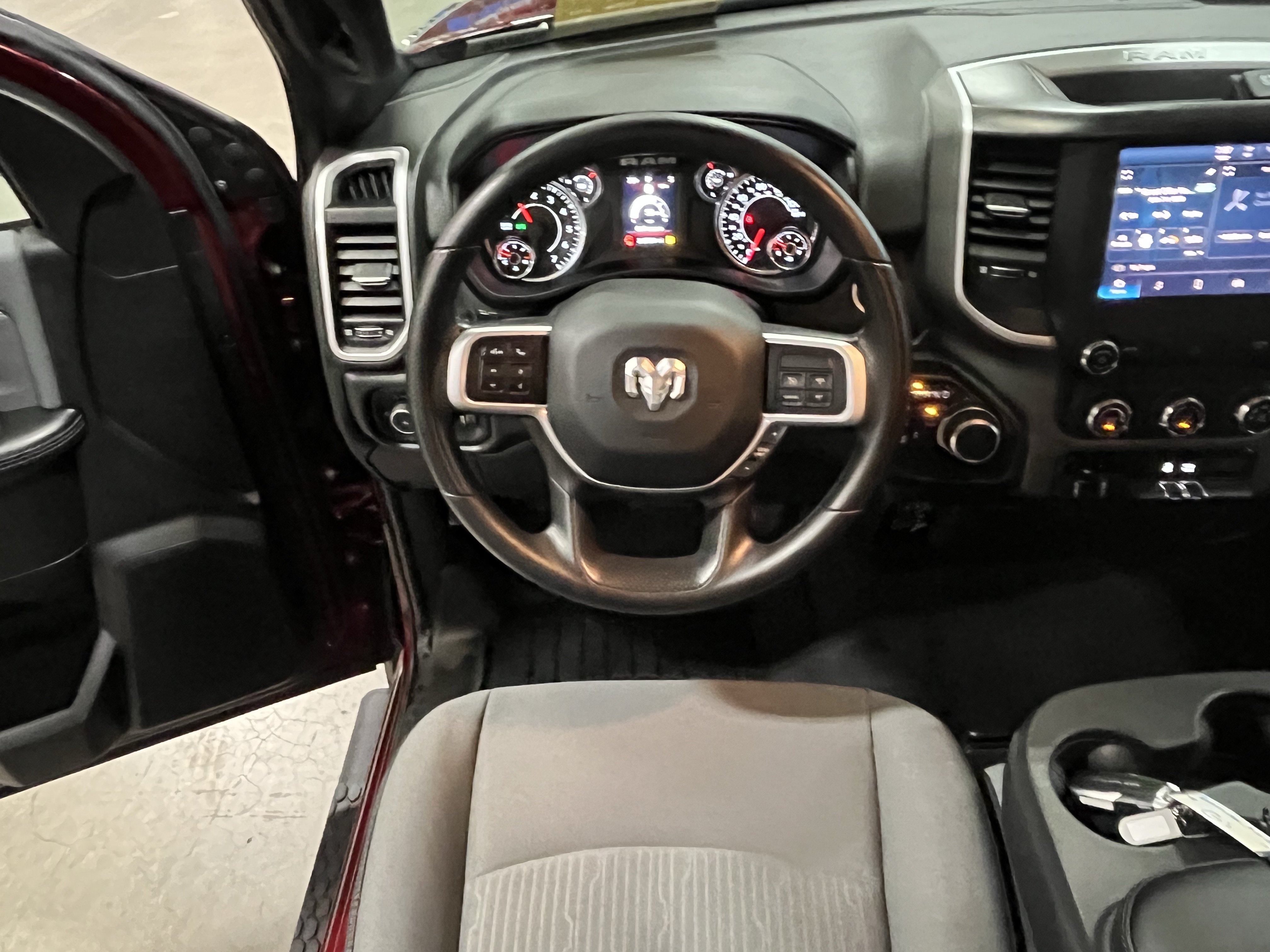 Certified 2022 RAM 2500 Big Horn AWD/4WD image 14