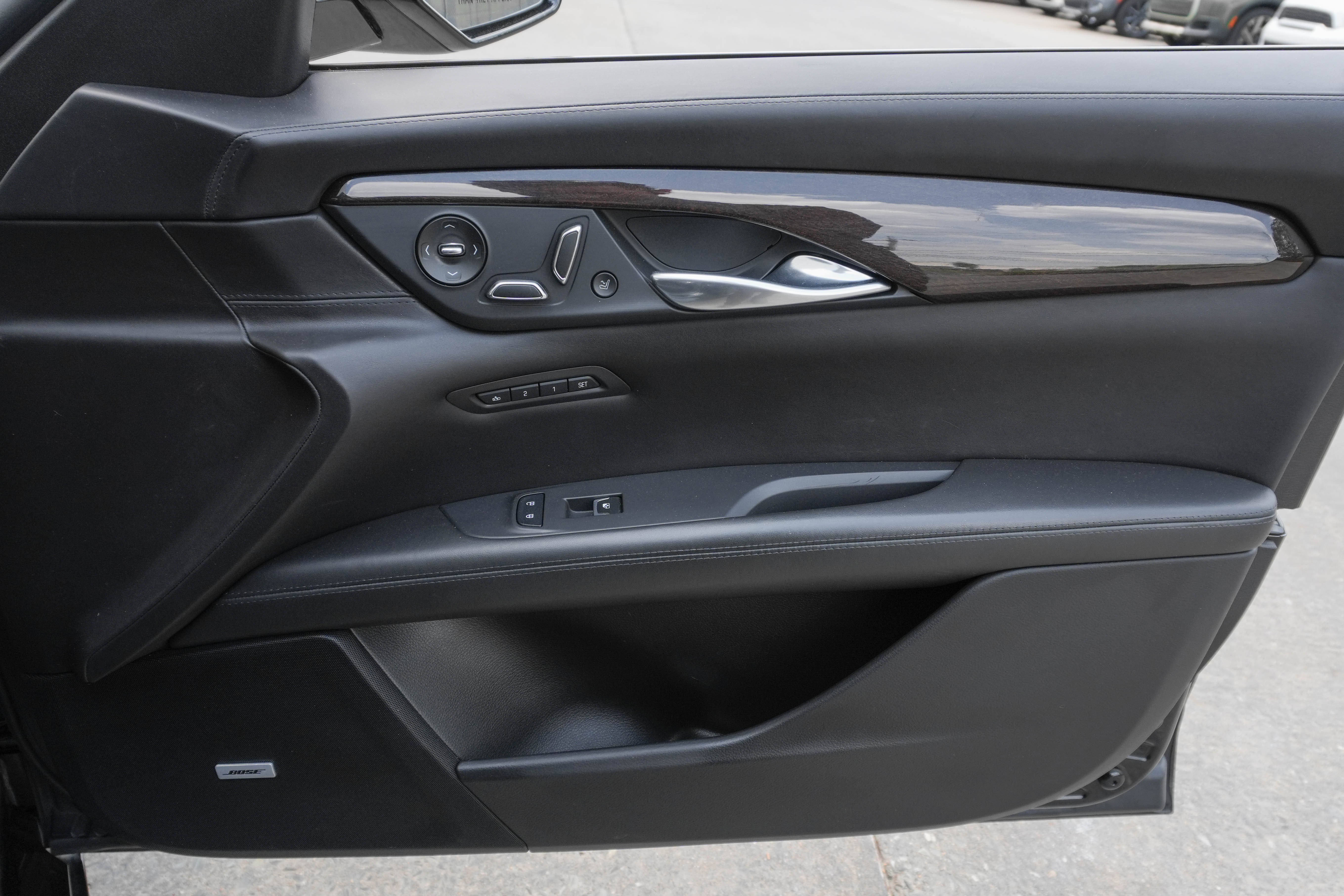 Used 2018 Cadillac CT6 Platinum AWD/4WD image 30