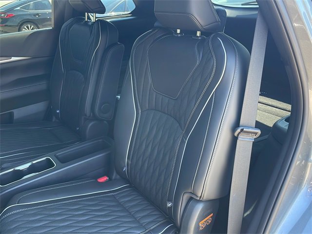 New 2026 INFINITI QX60 Autograph w/ Dark Cargo Package image 15