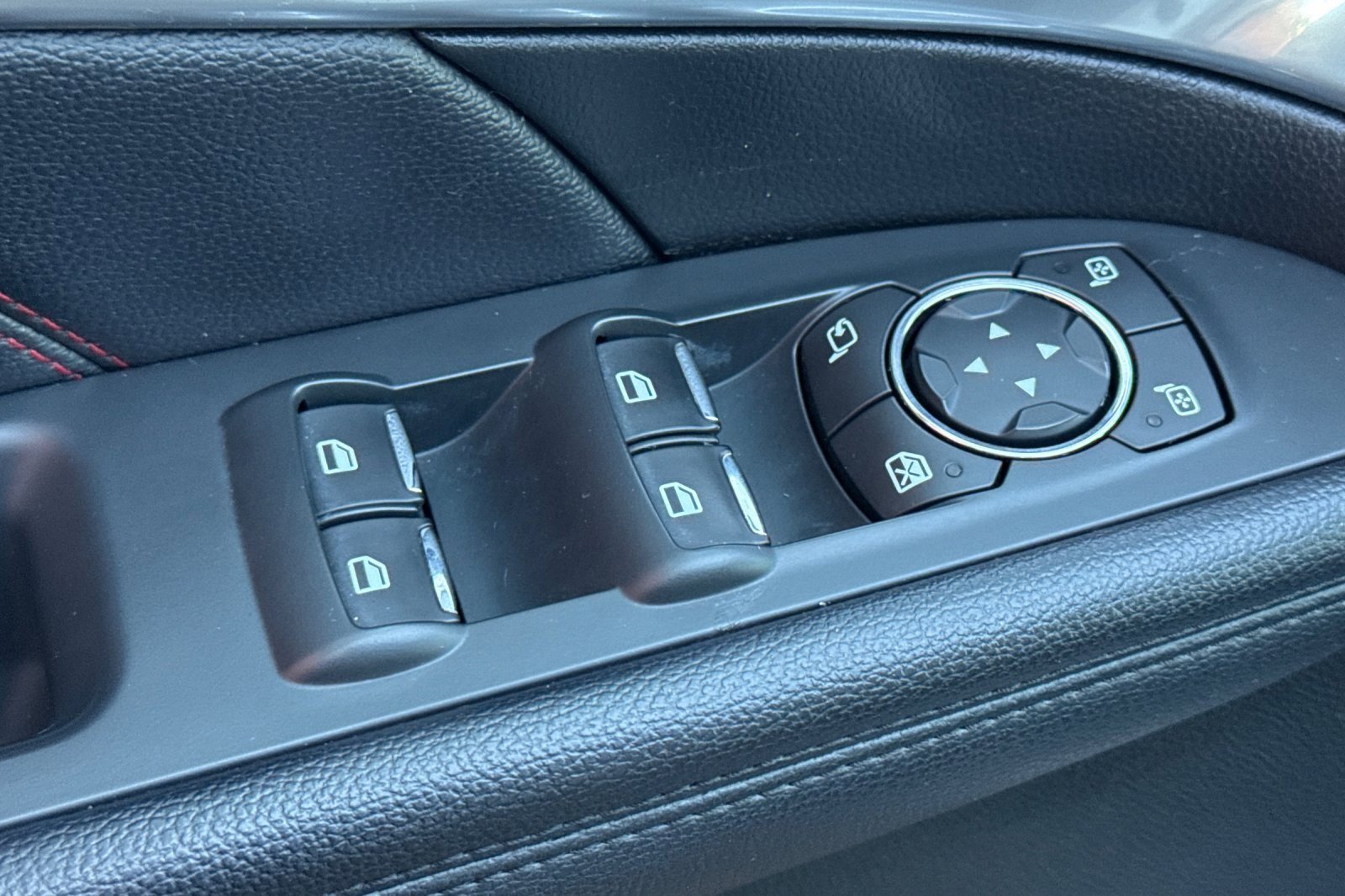 Used 2017 Ford Explorer Sport w/ Equipment Group 401A image 17