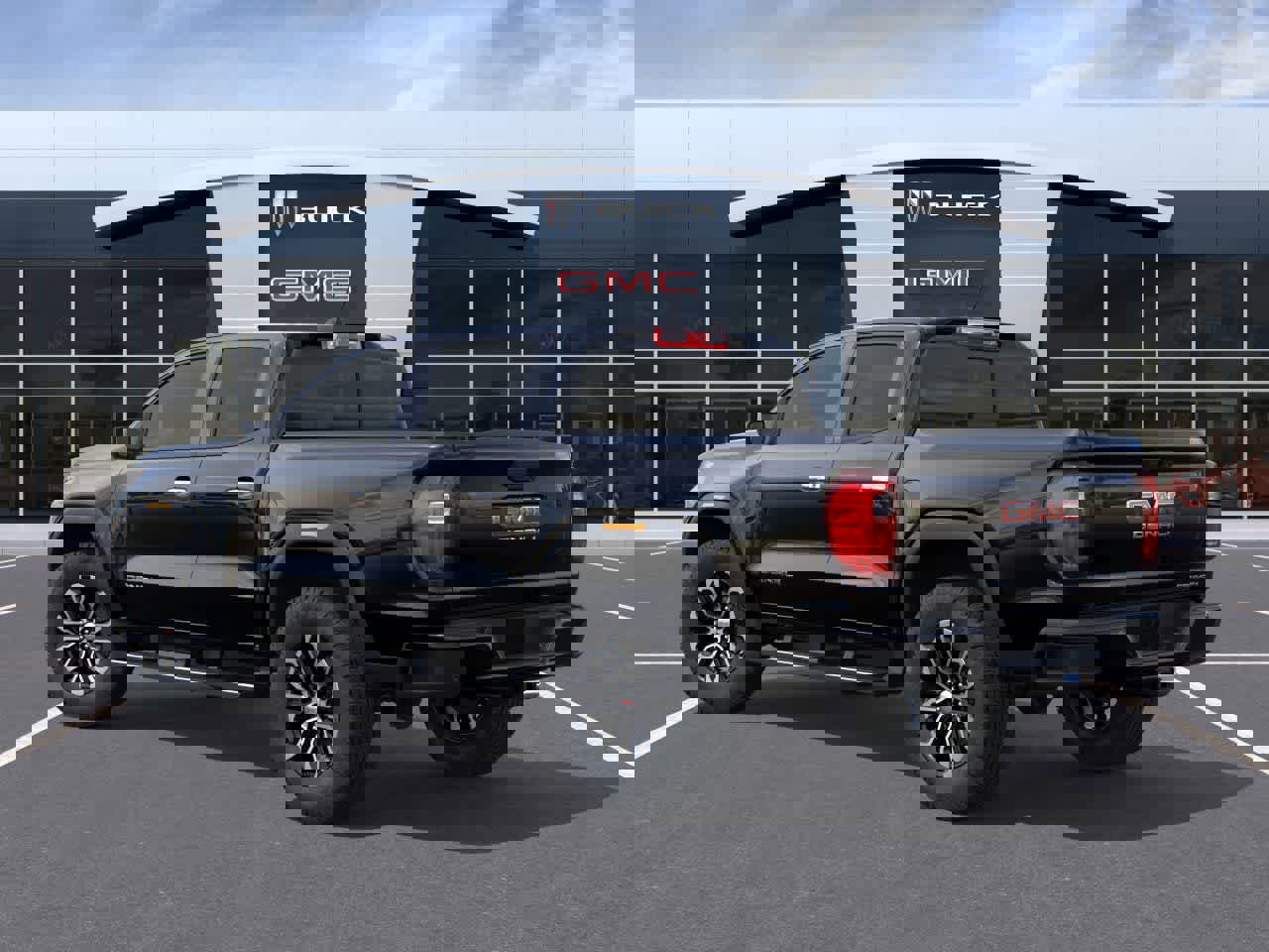 New 2026 GMC Canyon Denali image 3