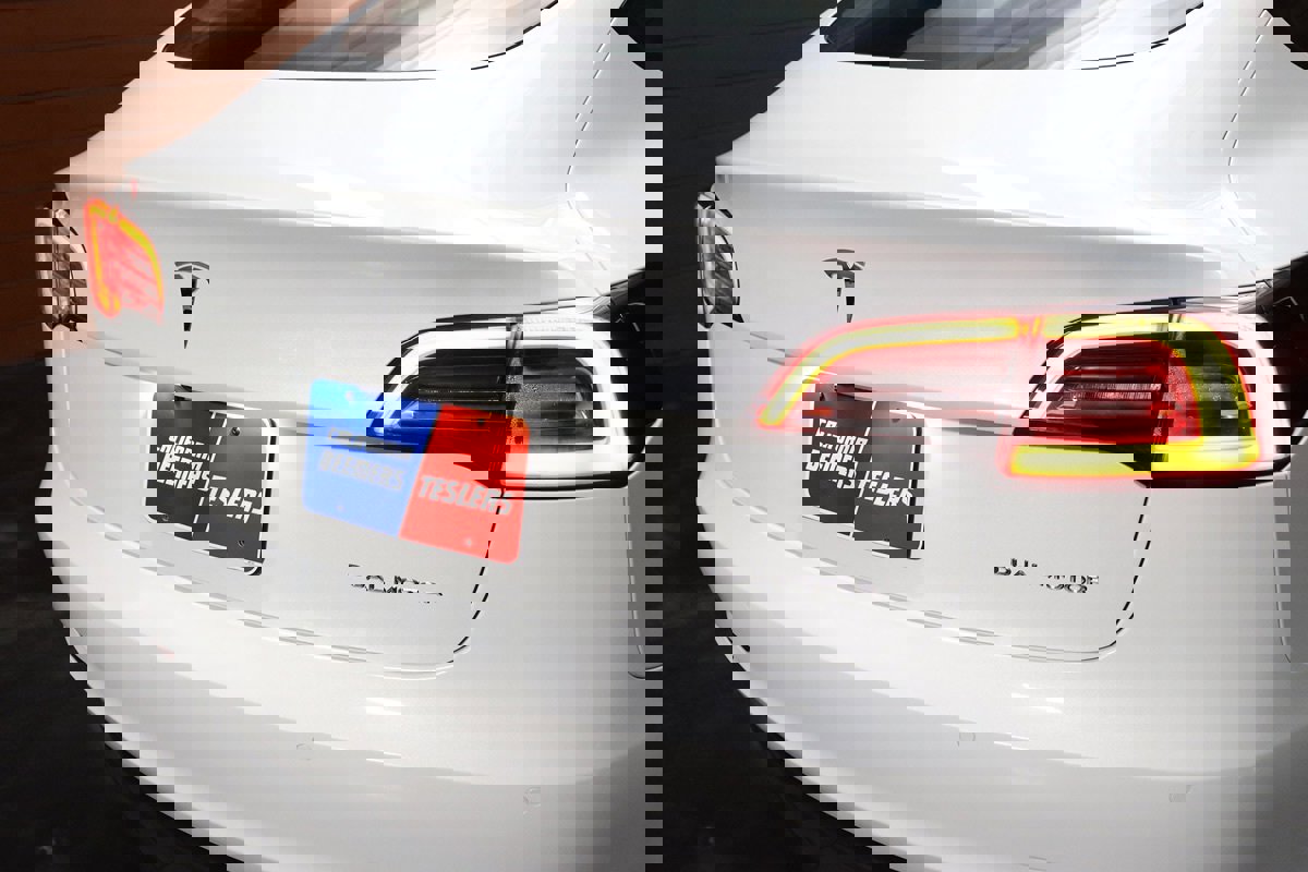 Used 2021 Tesla Model 3 Long Range image 16