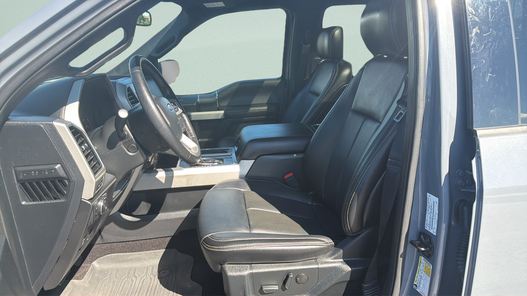 Used 2019 Ford F150 Lariat w/ Equipment Group 502A Luxury AWD/4WD image 37