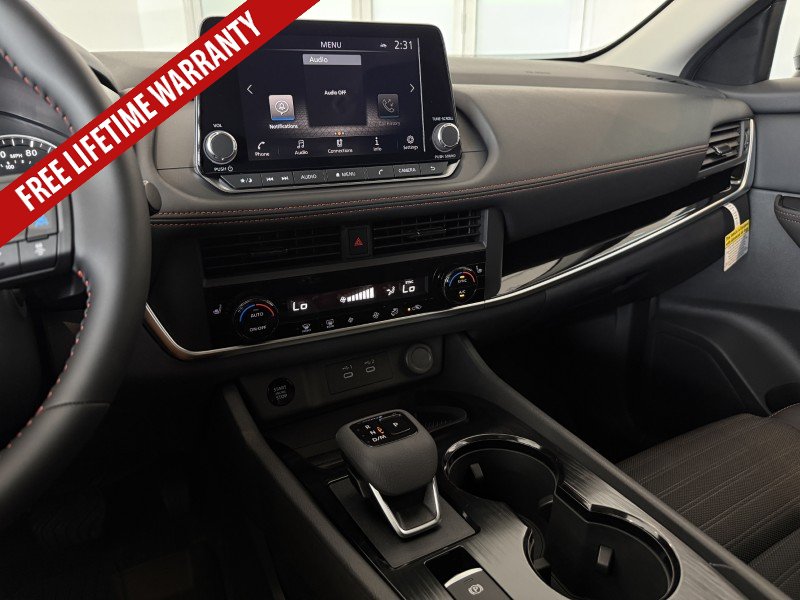 New 2026 Nissan Rogue SV AWD/4WD image 33
