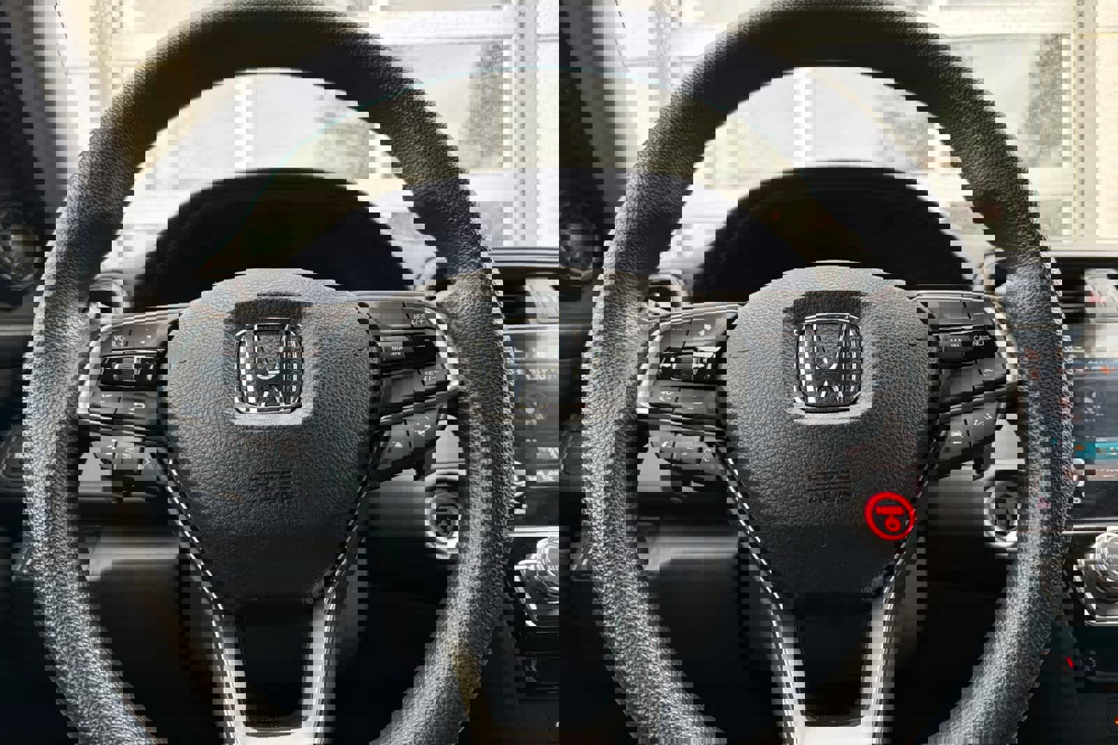 Used 2019 Honda Insight EX image 24