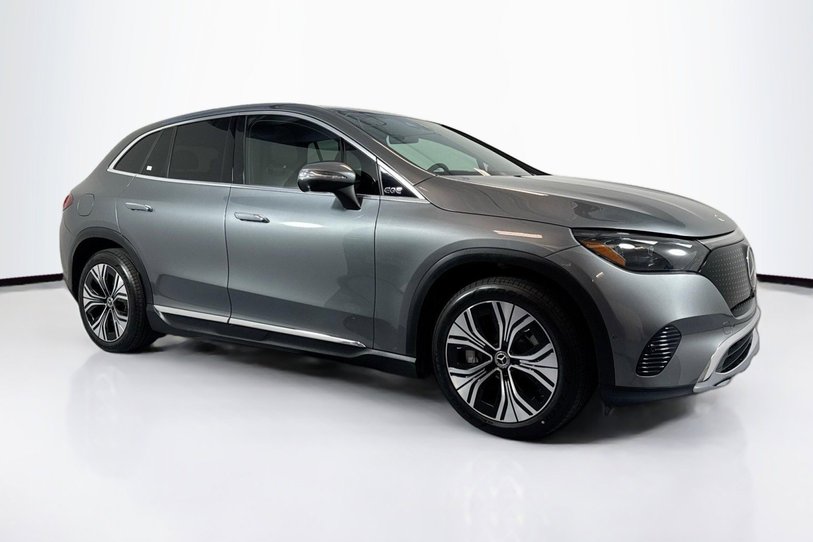 Certified 2023 Mercedes-Benz EQE 350+ 4MATIC SUV image 3