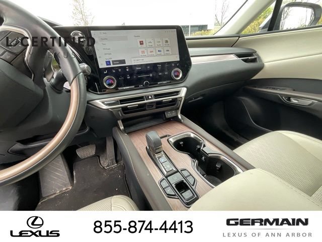 Certified 2023 Lexus RX 350 Premium Plus w/ Accessory Package AWD/4WD image 20