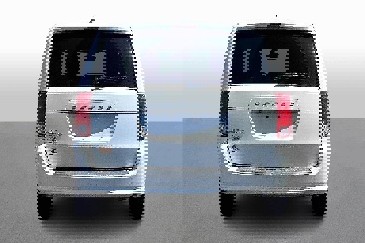 Used 2019 Dodge Grand Caravan SE w/ UConnect Hands-Free Group image 4