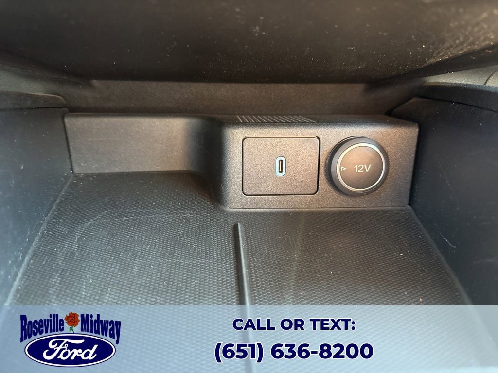 Used 2020 Ford Escape SEL image 16