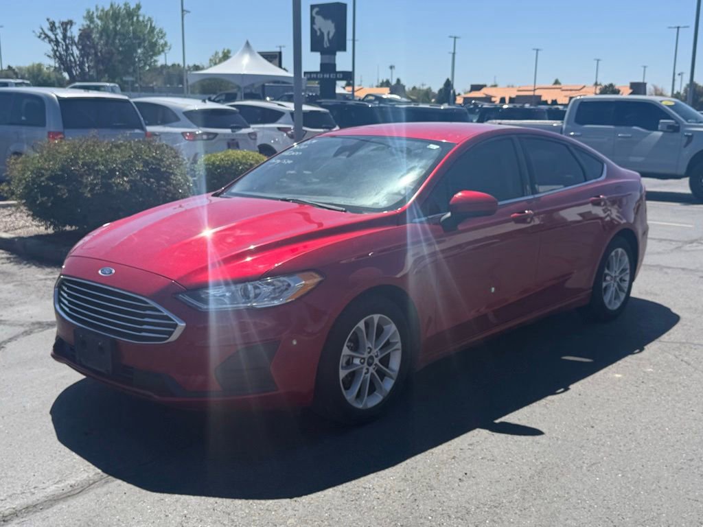 Used 2020 Ford Fusion SE FWD image 3