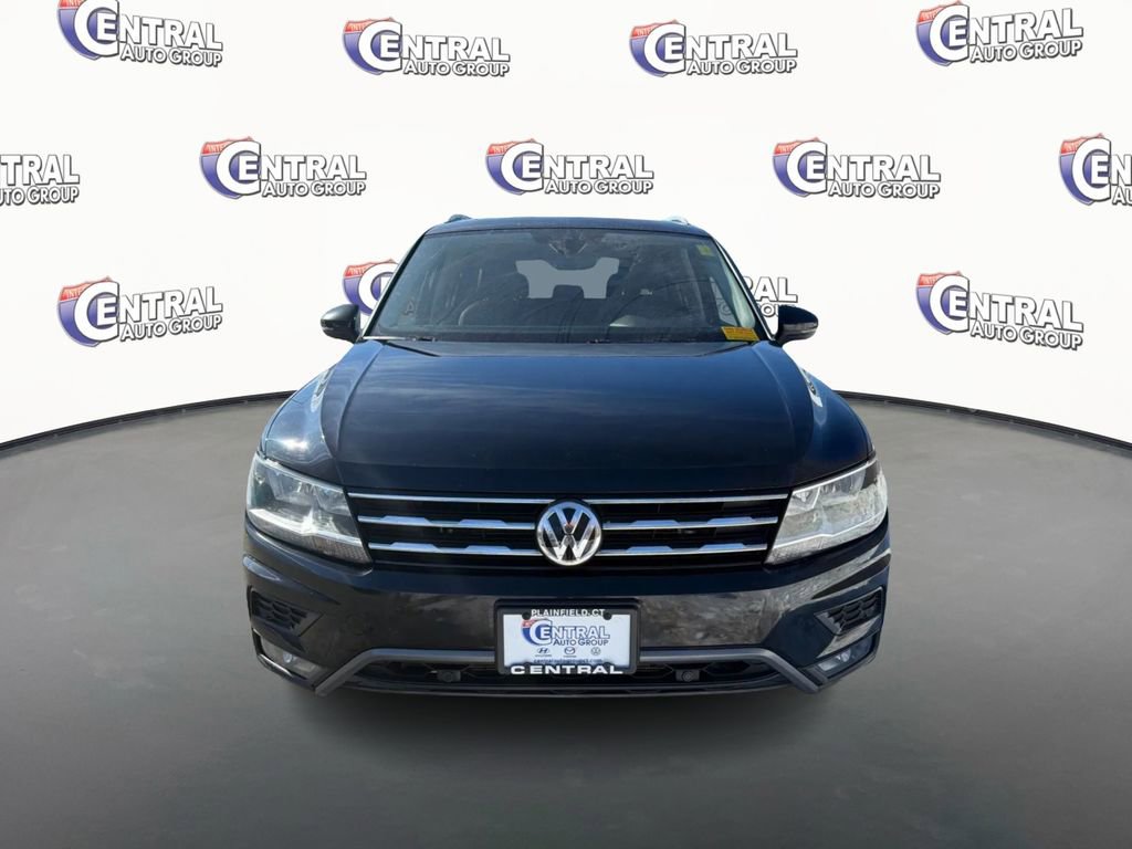 Used 2021 Volkswagen Tiguan SEL image 2