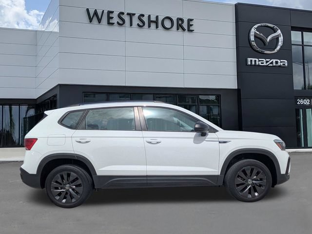 Used 2023 Volkswagen Taos S FWD image 2