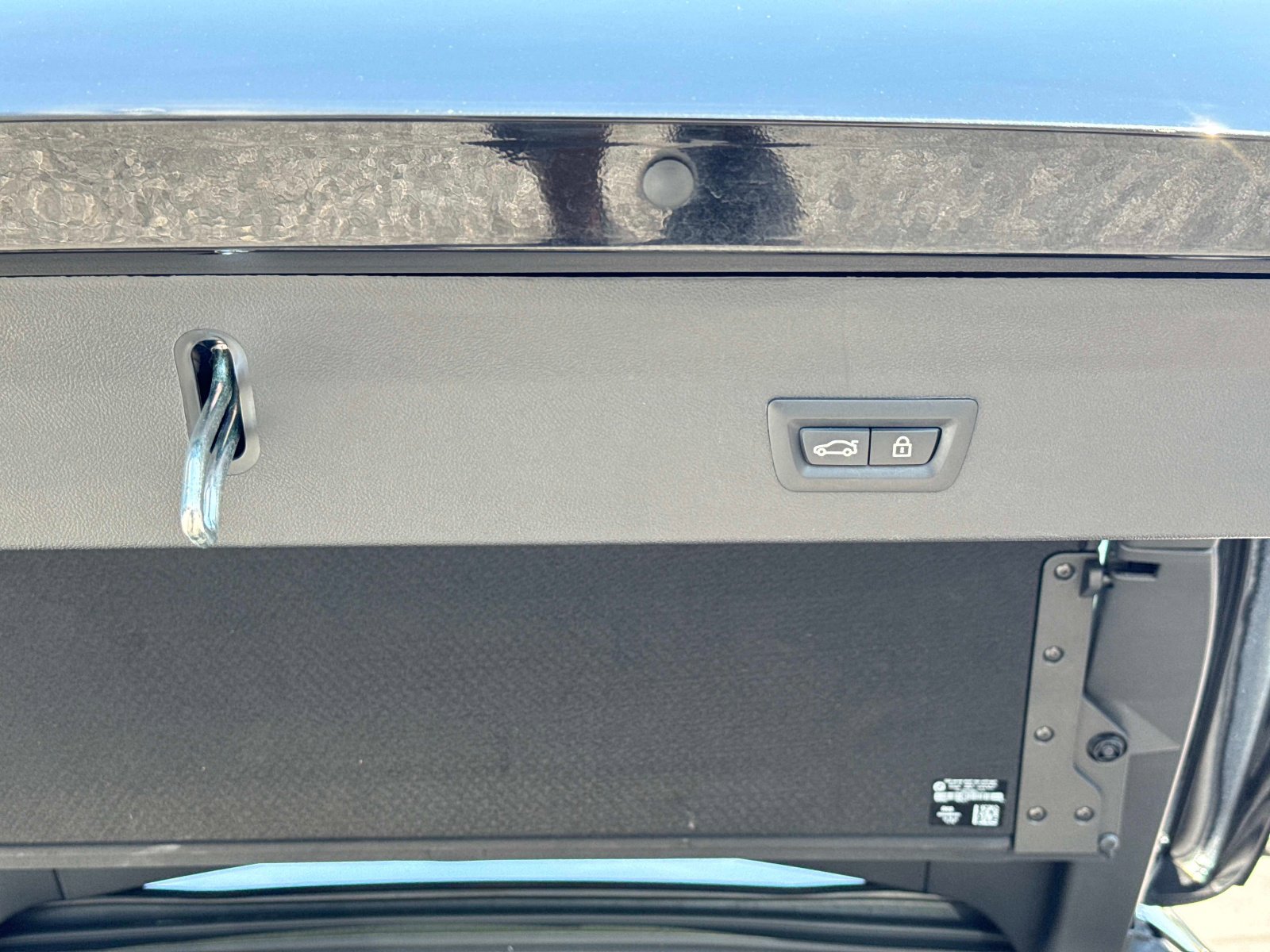 Used 2023 BMW X4 xDrive30i w/ M Sport Package image 12